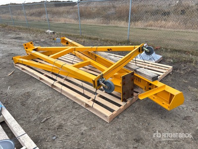 1/2 Ton A-Frame Gantry Crane and 1/2 Ton Electric Hoist ادوات صناعية متنوعة