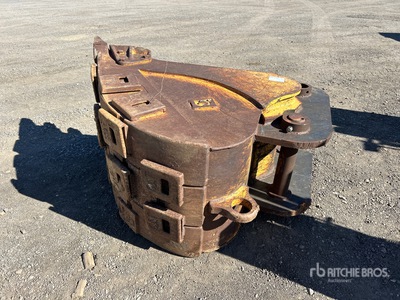 36 in Excavator Bucket