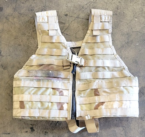 (51) 3 Color Desert FLC Vests & Assorted Items