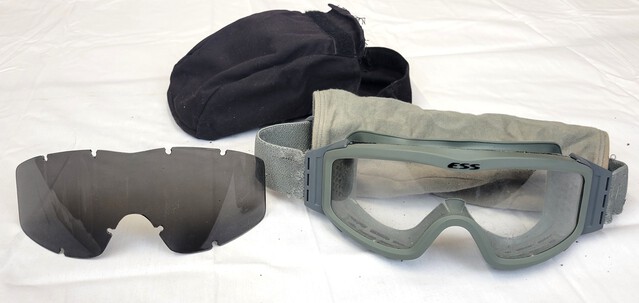 (50) ESS Foliage Goggles w/ Clear & Dark Lens & Carrying Case
