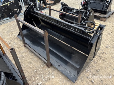 2025 GIYI GY-KH72F 72 in Multi-Purpose Skid Steer Bucket (Unused)