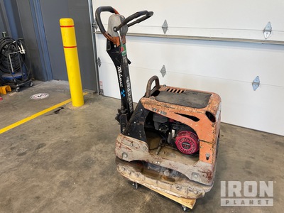 2018 Mikasa Sangyo MVH-308GH Vibratory Plate Compactor