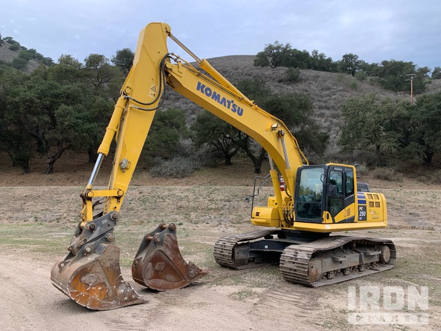 EXCAVADORA 2022 KOMATSU PC290LC11
