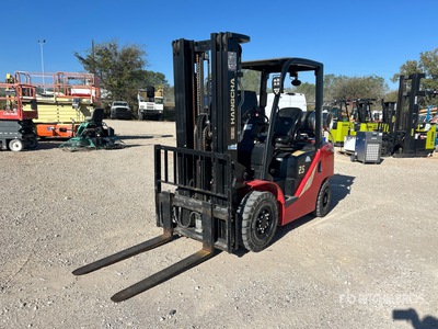 Hangcha CPYYD25-XW71F 4700 lb Pneumatic Tire Forklift