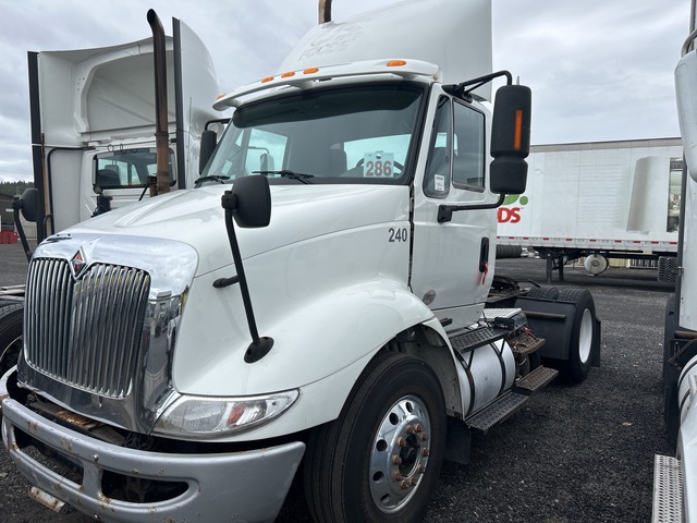 2012 International 8600 4x2 S/A Day Cab Truck Tractor (Inoperable) 2012 International 8600 4x2 S/A Day Cab Truck Tractor (Inoperable)