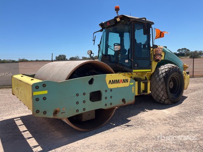 2019 Ammann ARS 200 HX Smooth Drum Compactor