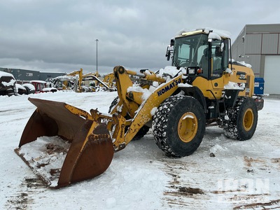 2018 Komatsu WA270-8 Wheel Loader