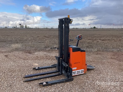 2005 Rocla SP12 Electric Stacker
