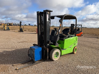 2016 Manitou ME430 Chariot Élévateur Électrique (Inoperable)