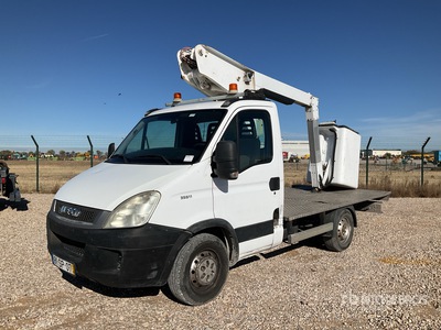 2010 Versalift ET-26-LEXS 8 m on 2010 Iveco Daily 4x2 Arbeitsbühne-Lkw