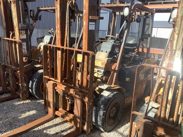 2020 Cat MH GP30N 6000 lb Forklift 2020 Cat MH GP30N 6000 lb Forklift