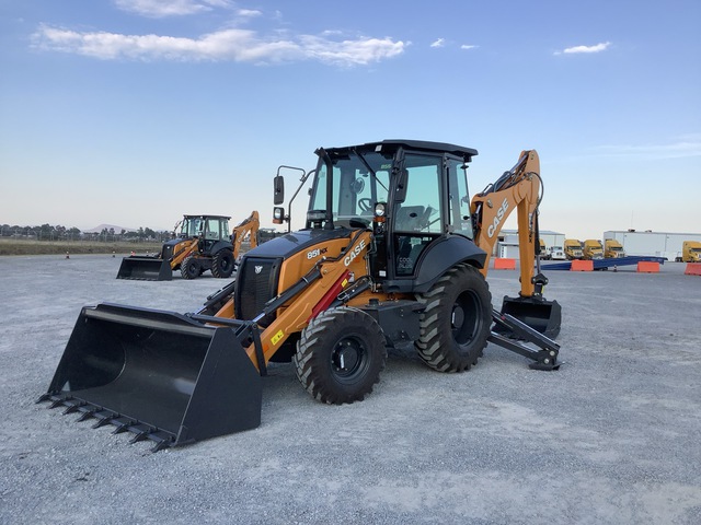 2025 Case 851NX 4x4 Retroexcavadora (Sin Usar) / Backhoe Loader (Unused)