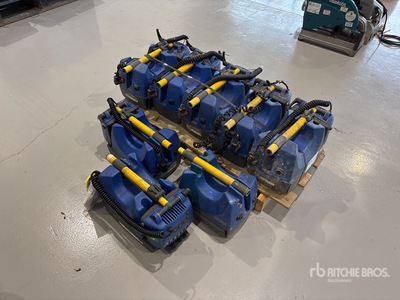 Quantity of (8) 作業用ライト