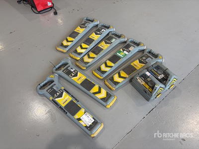 Quantity of (7) Cable Detectors & 2 x Signal Generators