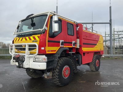 2008 Renault 410DXI CCFS 6000 4x4 Crew Cab Camion à incendie