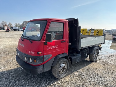 2009 Effedi Gasolone TP2 Dump Truck (Inoperable)