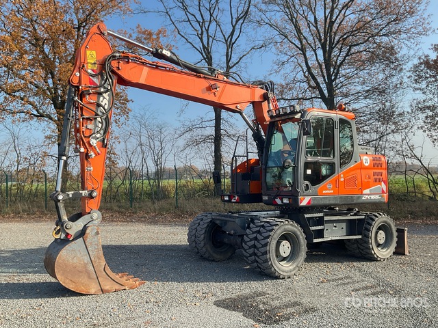 Miniature Pelle sur pneus DOOSAN DX 165WR IMC MODELS (99-10106) chez