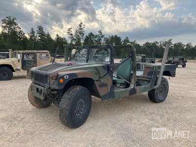 AM General M1123 HMMWV 2 Door w/Truck Body