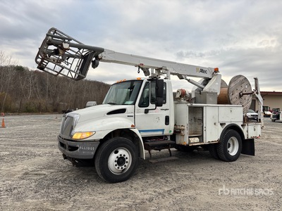 Altec A40P 35 ft on 2010 International 4300 4x2 Bucket Truck