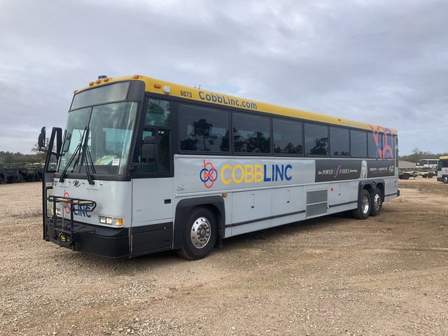 2006 MCI Motor Coach D4500 Coach