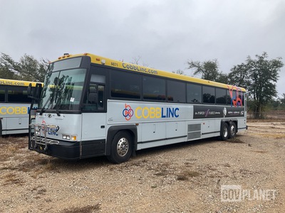 2006 MCI Motor Coach D4500 Coach