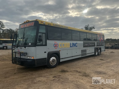 2006 MCI Motor Coach D4500 Coach