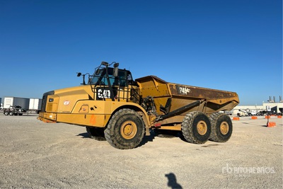2015 Cat 745C Articulated Dump Truck