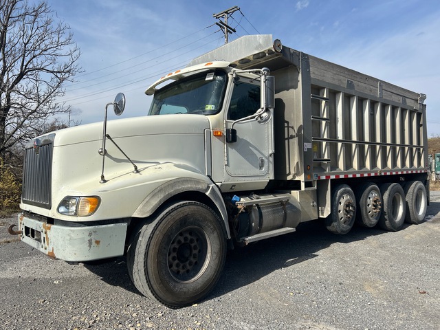 2015 International 5900 10x4 Quad/A Dump Truck