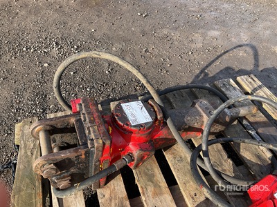 Hydraulic Breaker