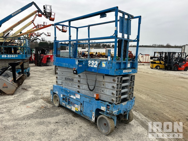 ELEVADOR TIJERA 2015 GENIE GS3232