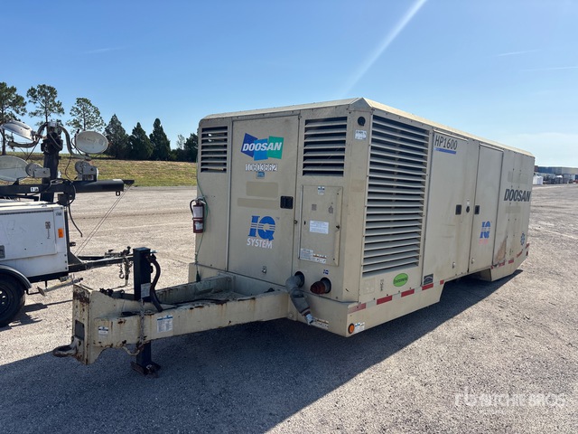 2017 Doosan HP1600WCU-T3 Mobile Air Compressor