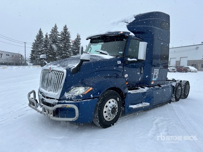 2022 International LT625 6x4 T/A Sleeper Truck Tractor