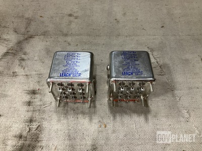 (3) Leach 9274-10108 Relays