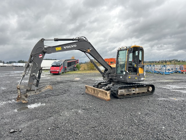 2022 Volvo ECR88D Tracked Excavator 2022 Volvo ECR88D Tracked Excavator