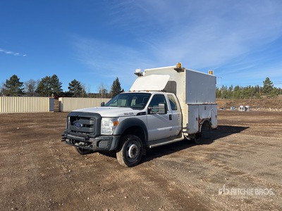 2012 Ford F-450 XL 4x4 Extended Cab شاحنة خدمة