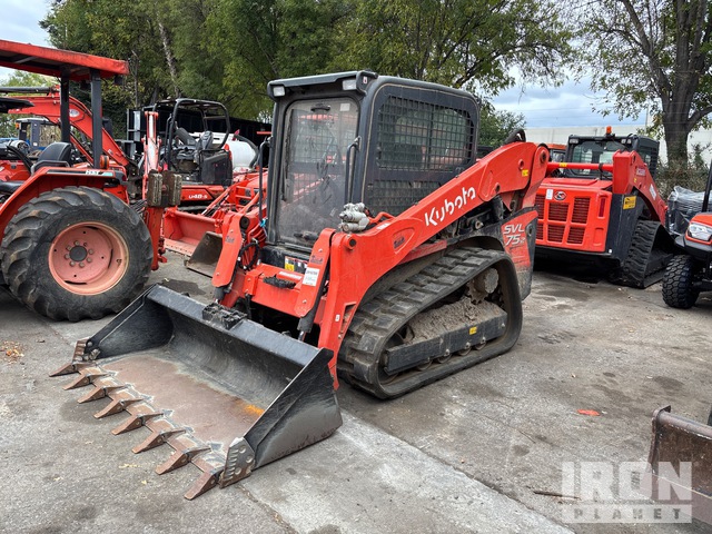 MINI CARGADOR SOBRE ORUGAS 2022 KUBOTA SVL752HFWC