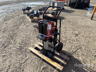 Milwaukee MFX DH 2528H Demolition Breaker