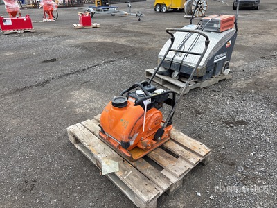 2016 Mikasa MVC88 Reversible Plancha compactadora