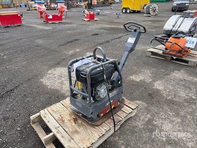 2017 Atlas Copco LG164 Reversible Plaque vibratoire