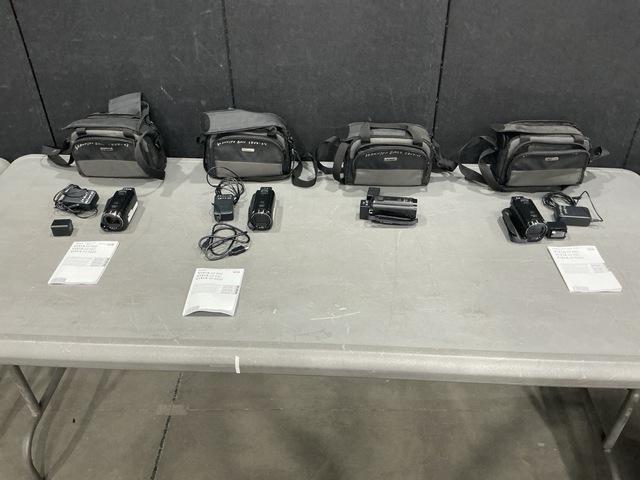 (4) Canon Vixia HF R800 Video Cameras