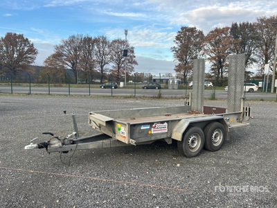 Blomenroehr 441/3500 3500 m T/A Equipment Trailer