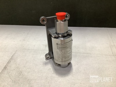 Gulton-Statham PA4301-300-22677 Pressure Transmitter