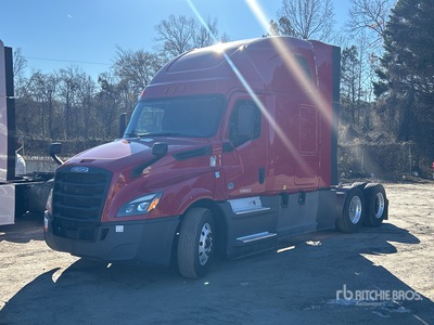 2020 Freightliner Cascadia 126 6x4 T/A Sleeper Truck Tractor