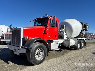 2014 Pelterbilt 365 8x4 Mixer Truck