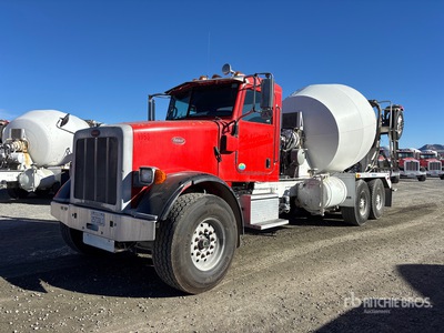2014 Pelterbilt 365 8x4 Mixer Truck