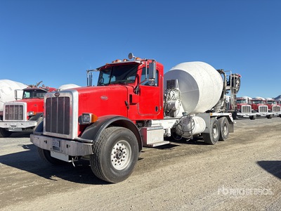 2014 Pelterbilt 365 8x4 Mixer Truck
