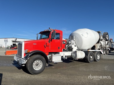 2014 Pelterbilt 365 8x4 Mixer Truck
