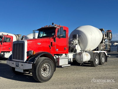2014 Pelterbilt 365 8x4 Mixer Truck