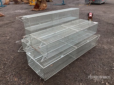 Quantity of (4) Locker Cage ادوات صناعية متنوعة