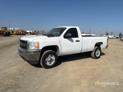 2013 Chevrolet Silverado 2500 HD 4x2 Pickup
